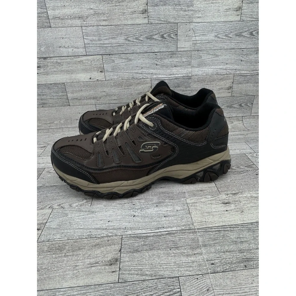 Skechers Athletics Men 10.5 Brown Black Leather Hiking‎ Walking Shoes 50125EWW